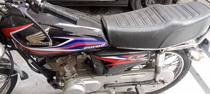 Honda 125 2016 model Lahore number 6