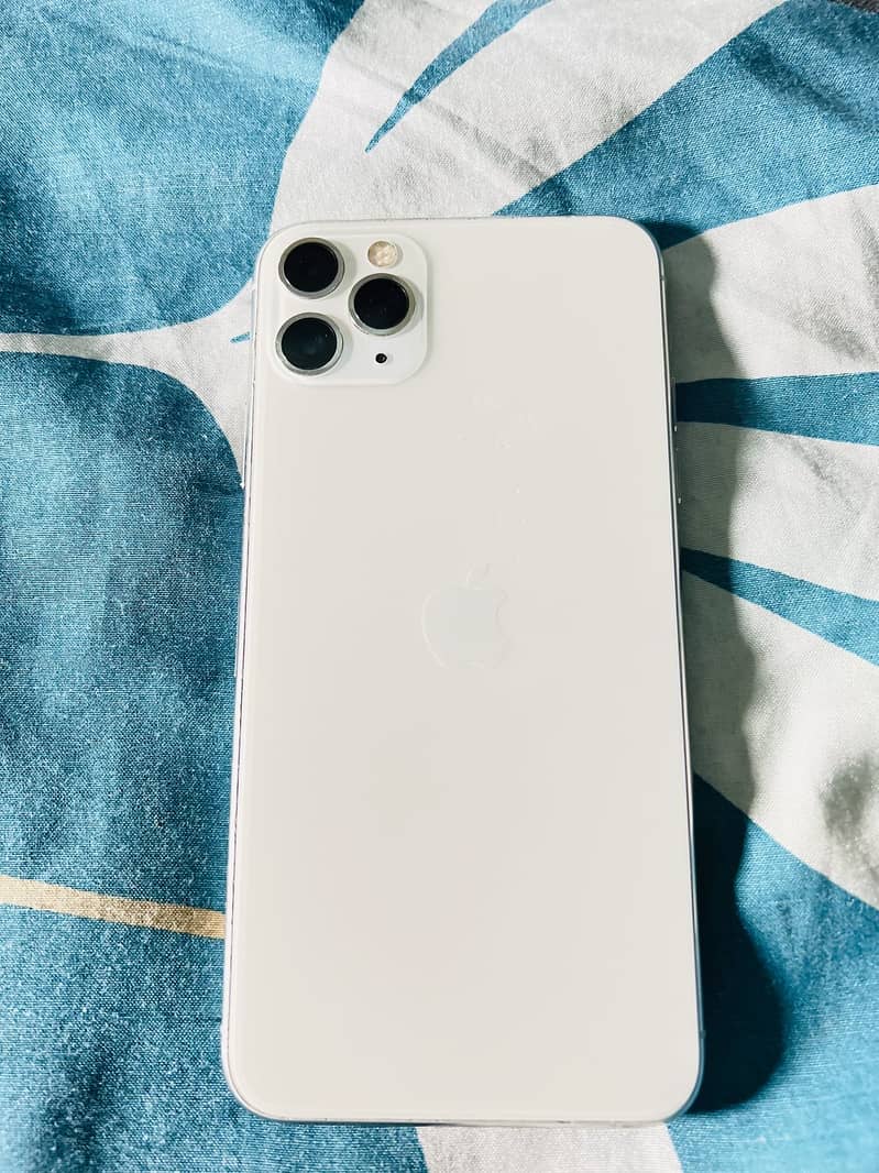 iPhone 11 Pro Max 6