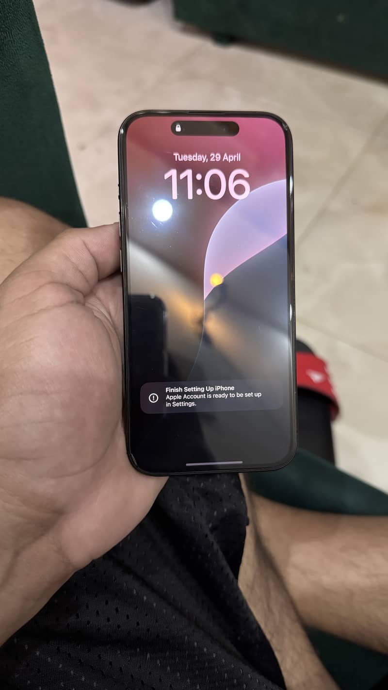 iPhone 15 pro 6