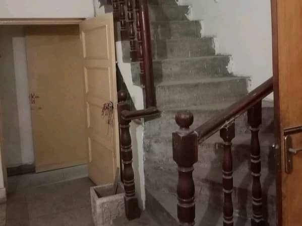A House Of 5 Marla In Lahore 5