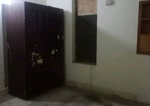 A House Of 5 Marla In Lahore 10