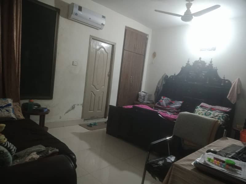 Own A House In 5 Marla Lahore 1