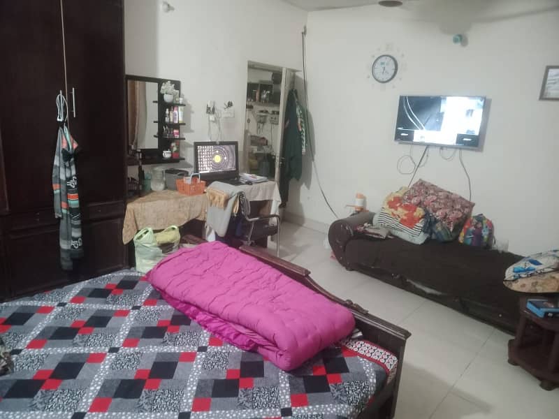 Own A House In 5 Marla Lahore 3