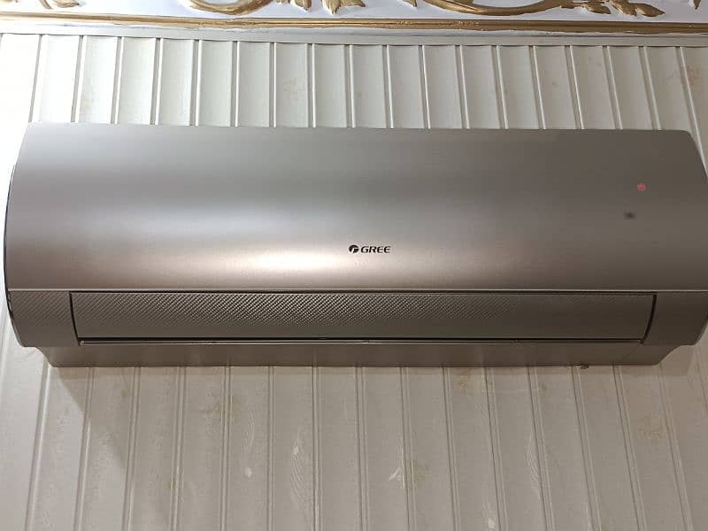 DC inverter 14