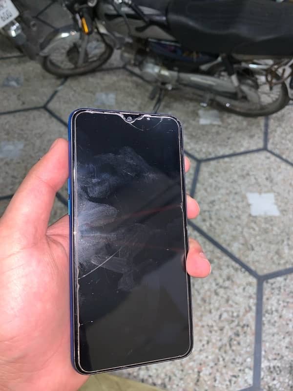 Oppo A5s 4