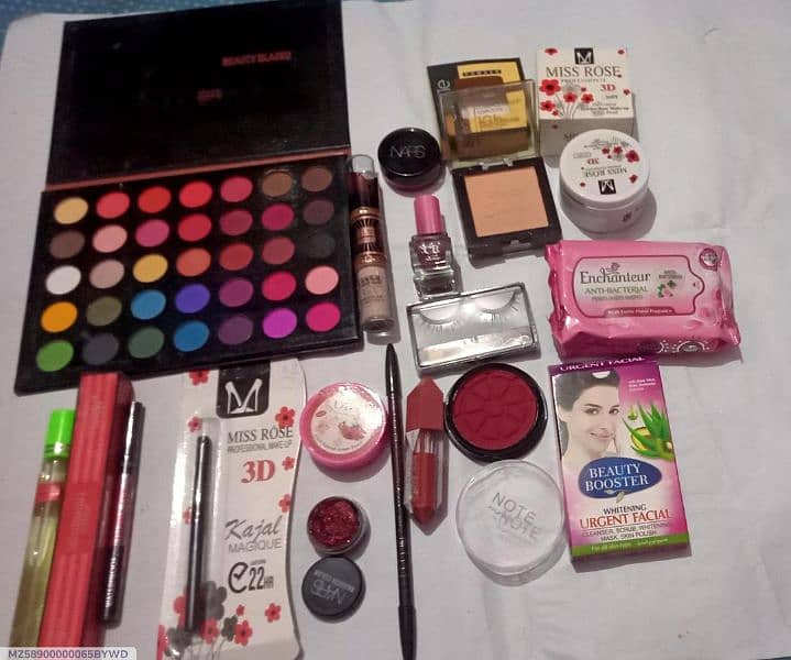 17in1 makeup deal 0