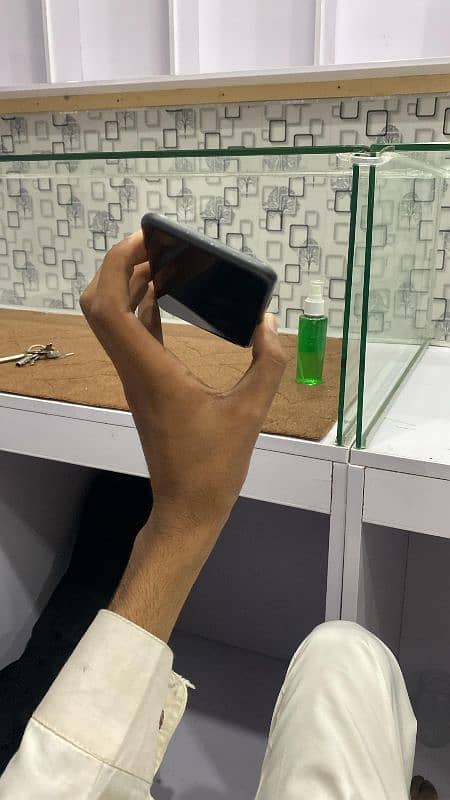 Iphone 11 128gb waterpack 2