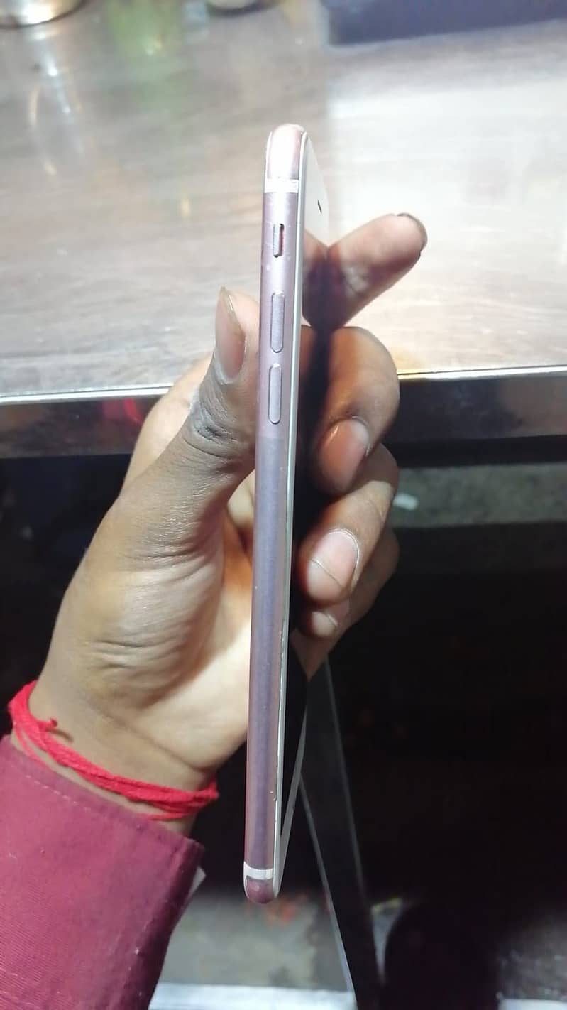 I phone 7 plus 128 GB PTA approved 3