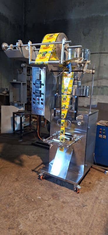 Automatic Packing Machine For Slanty Nimko Chips Spices Rice Surf Salt 6