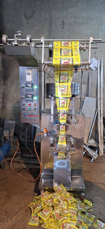 Automatic Packing Machine For Slanty Nimko Chips Spices Rice Surf Salt 15