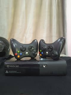 Xbox 360 E Slim Edition with Kinect and Free games