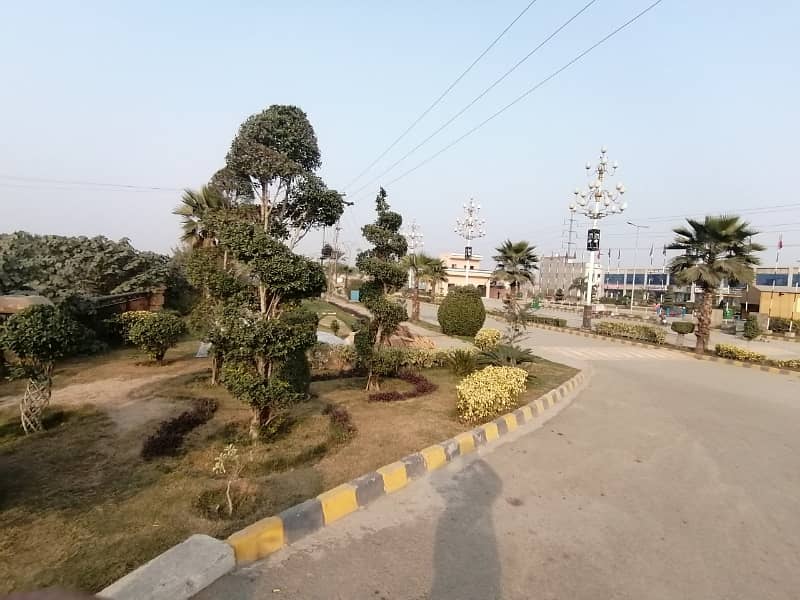 Ajwa city 5 Marla @investor rate 37