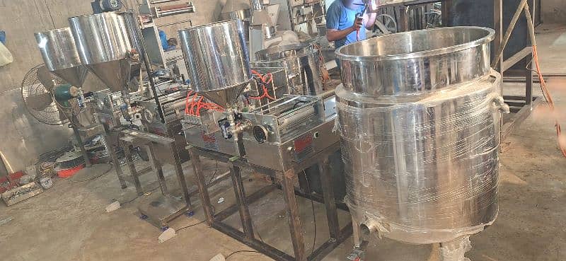 Filling Machine For Liquid and Paste items Juice Water Cream Honey 16