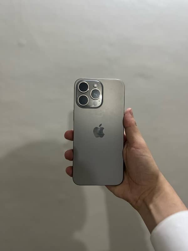 15 pro max Factory unlock 0