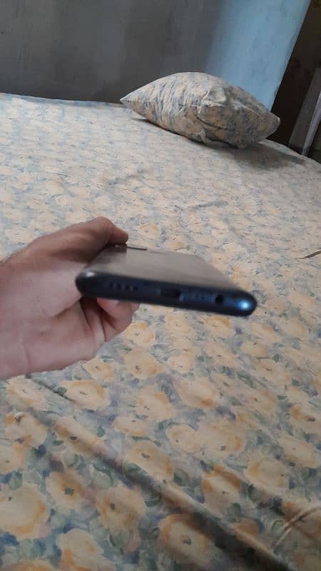 realme c25s 128 GB with box 4