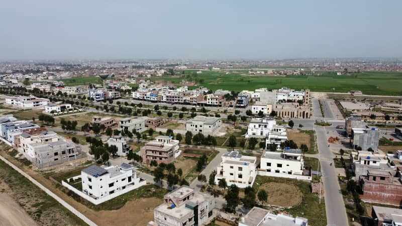 5 Marla House For Rent In Master City 0