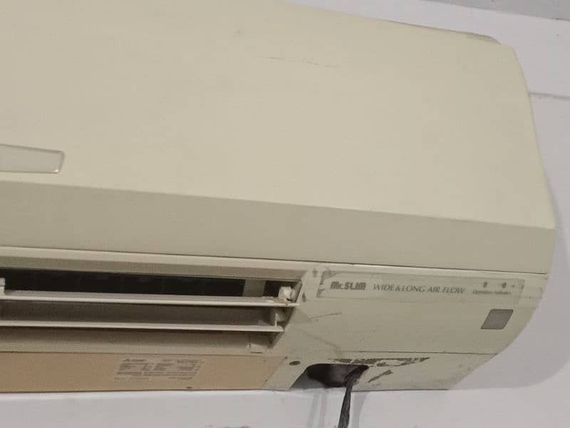 MITSUBISHI ELECTRIC (MR. SLIM) USED 10 BY 10 CONDITION 2