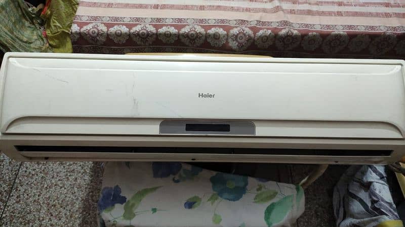 1.5 ton indoor only ( Haier ) 0