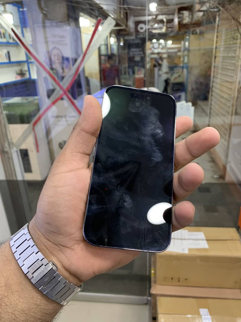 I phone 14 pro 0
