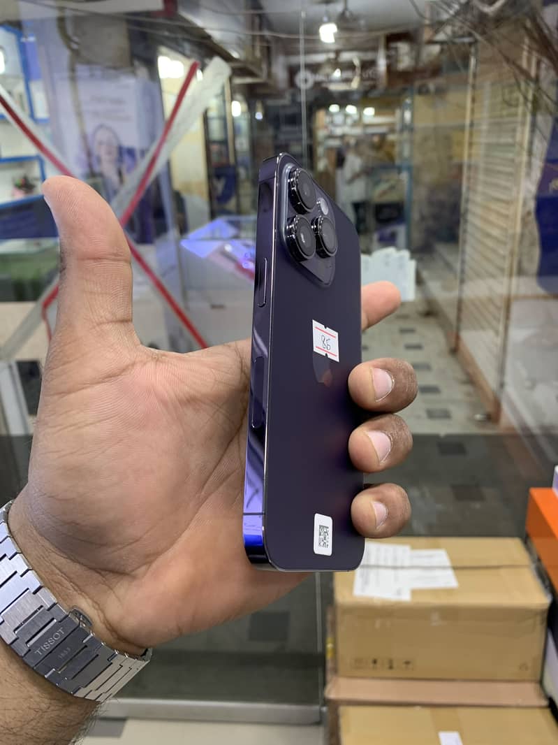 I phone 14 pro 5