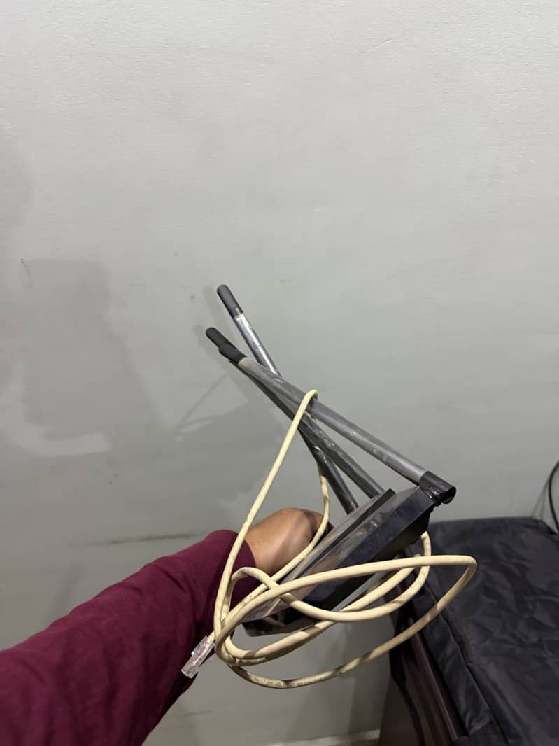 Mercusys 3 Antenna wifi router 3