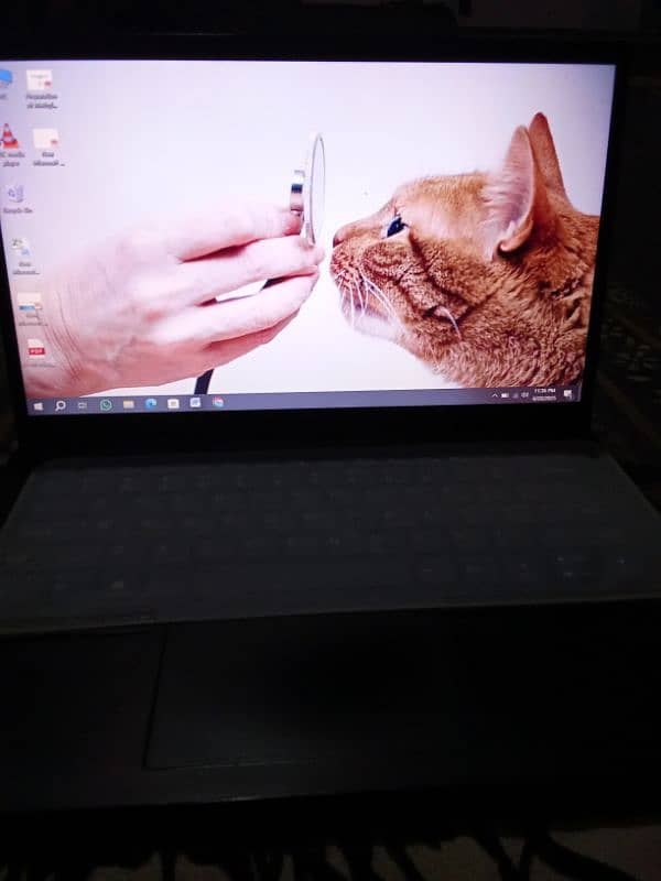 Lenovo laptop 0