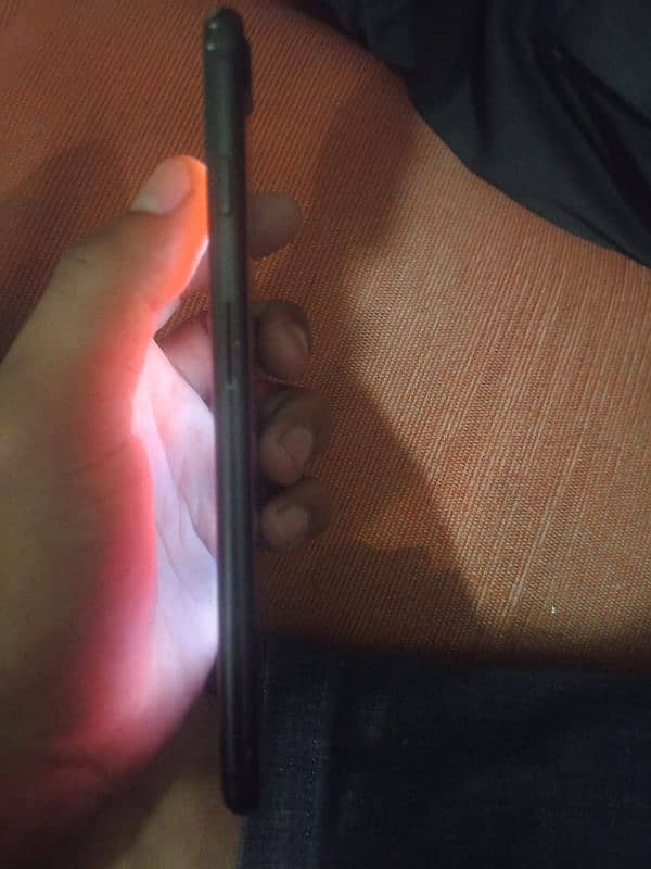 iphone 7 plus pta approve 128gb urgent for sale 2