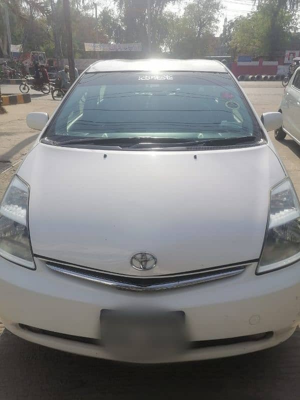 Toyota Prius Alpha 2013 0