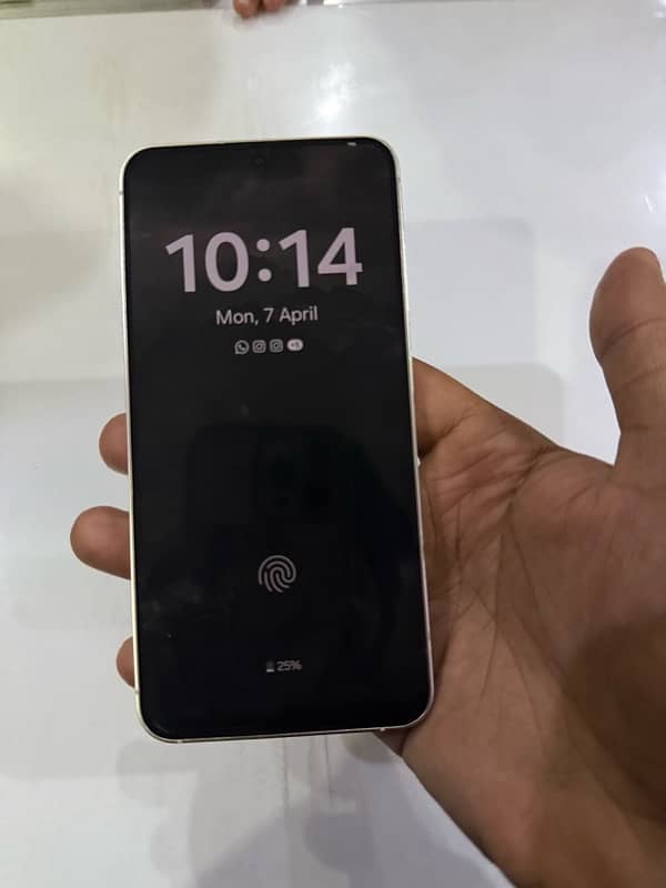 Samsung S24  Offically PTA approved 1