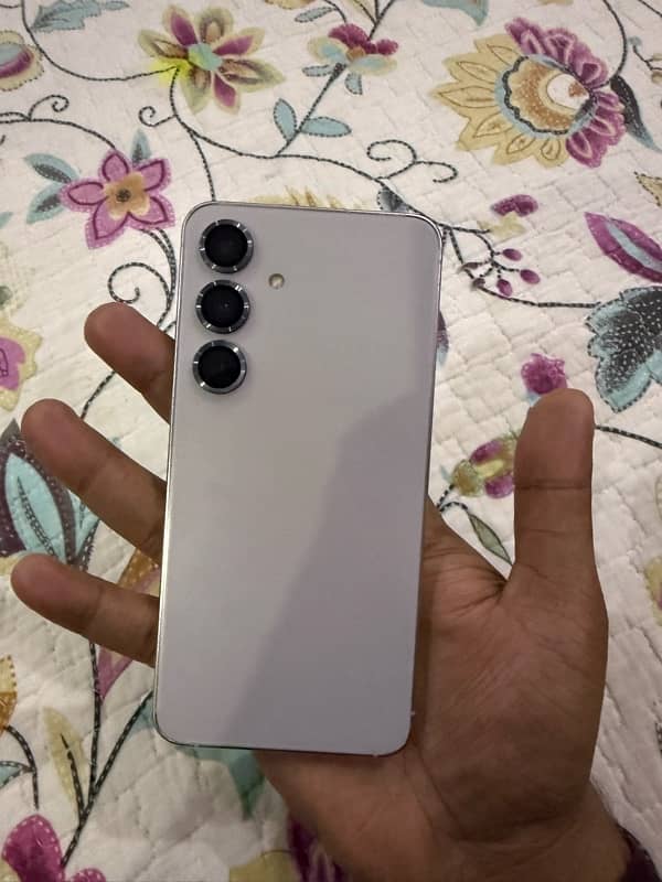 Samsung S24  Offically PTA approved 2