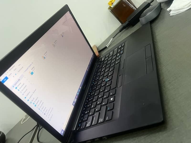 DELL Latitude 7490 2
