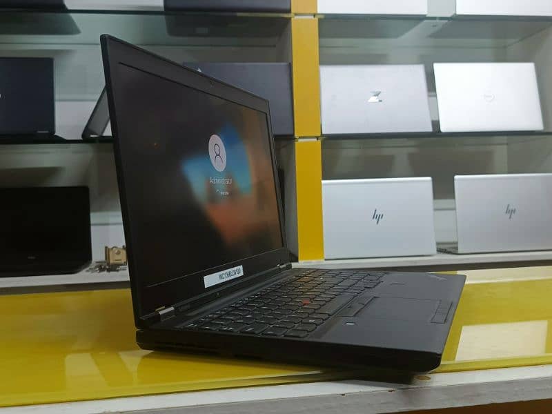 4K Display Lenovo P51 with 4GB Graphic i7 7th 1