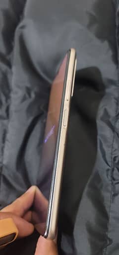 Best display and best in used