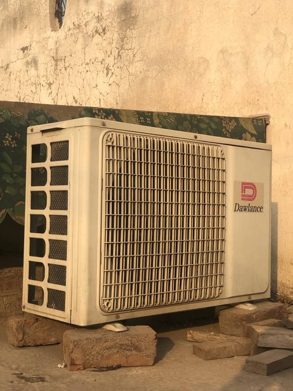Dawlance AC/Inverter 1.5 ton 8