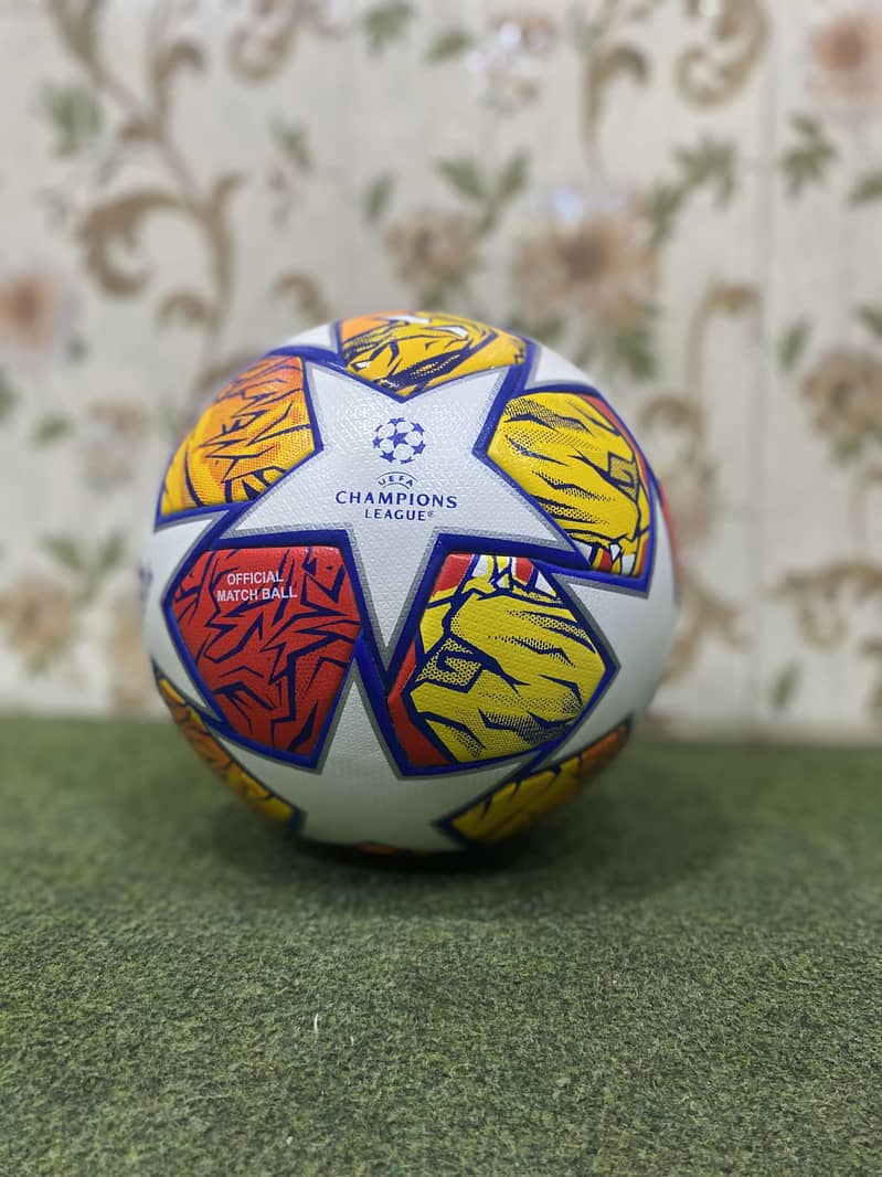 London 2025 Football Size 5 2