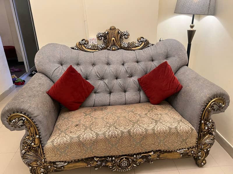 Elgant 7-seater Golden Sofa Set - Luxurious Comfort For Your LivingRoo 3