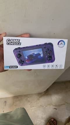 GAME CONSOLE R36H GAME available