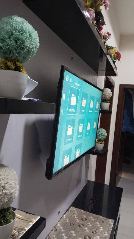 Android LED TV 1