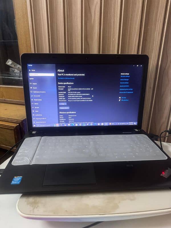 Lenovo Core i5 4th Gen 8gb Ram 256gb SSD 4