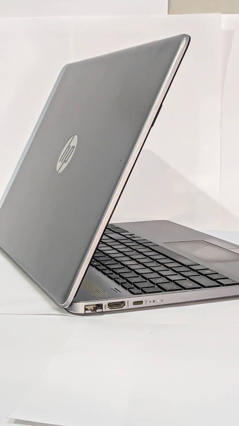 HP 255 G8 Ryzen 5 5500U | 12GB RAM | 512GB SSD | FHD Display | Charger 2
