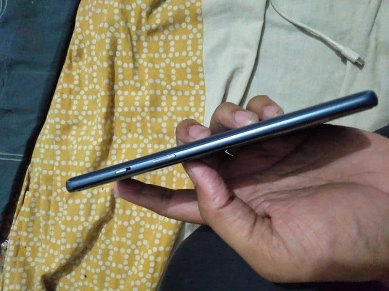 OnePlus 8 8/128 1