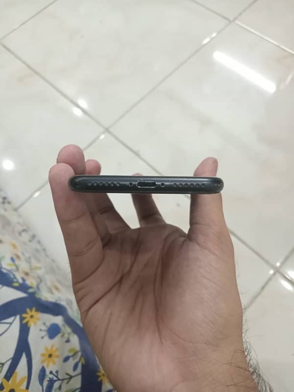 IPHONE 7 2
