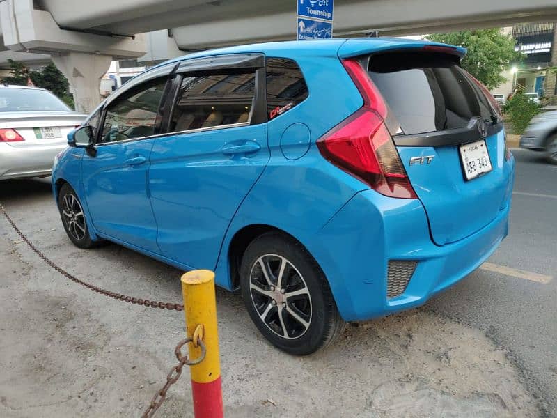 Honda Fit 2014 1.5 Turbo 2