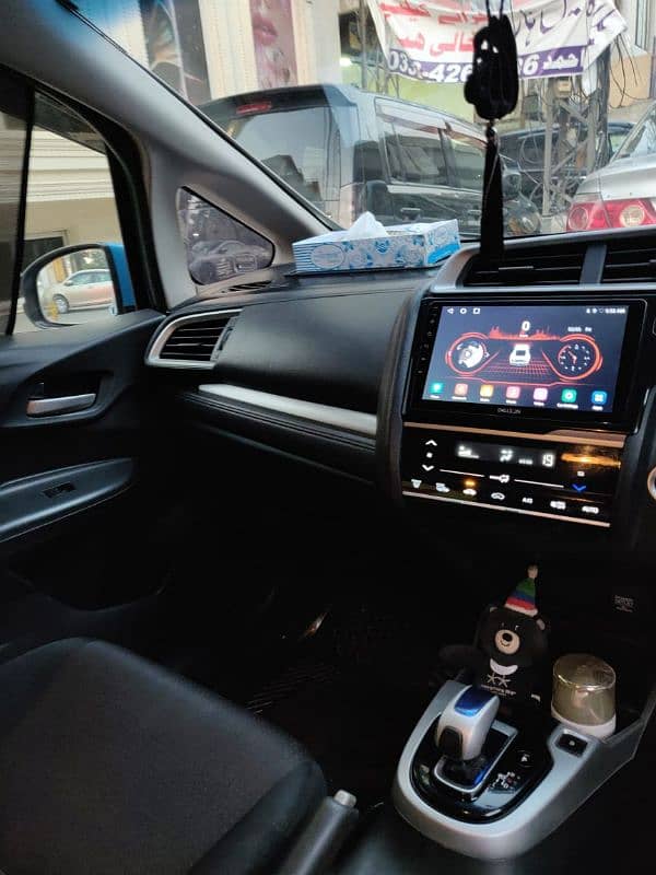 Honda Fit 2014 1.5 Turbo 5