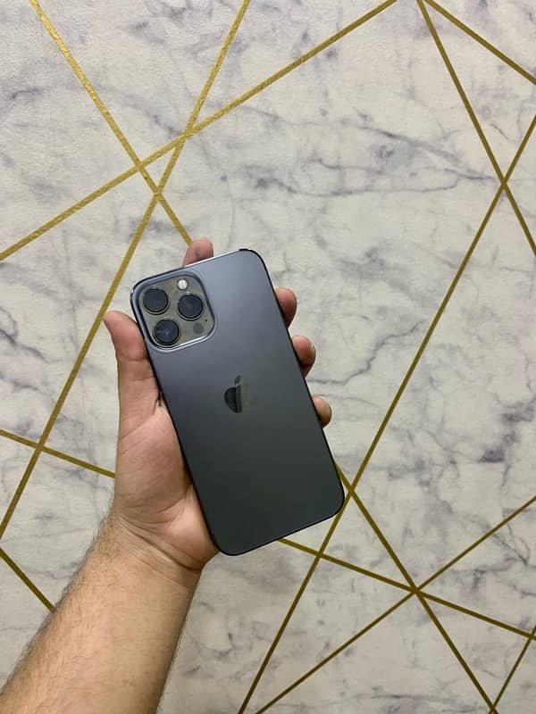 IPhone 13 Pro Max 128 10/10 Health 100 3