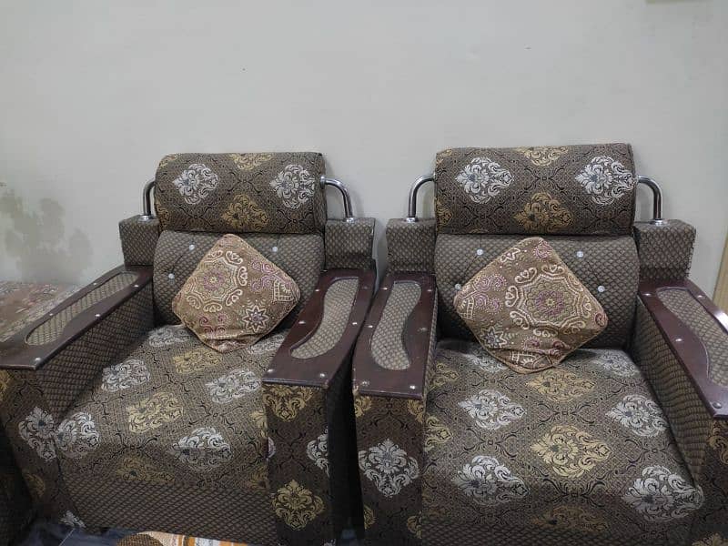 Sofa set with 3 tabels 3