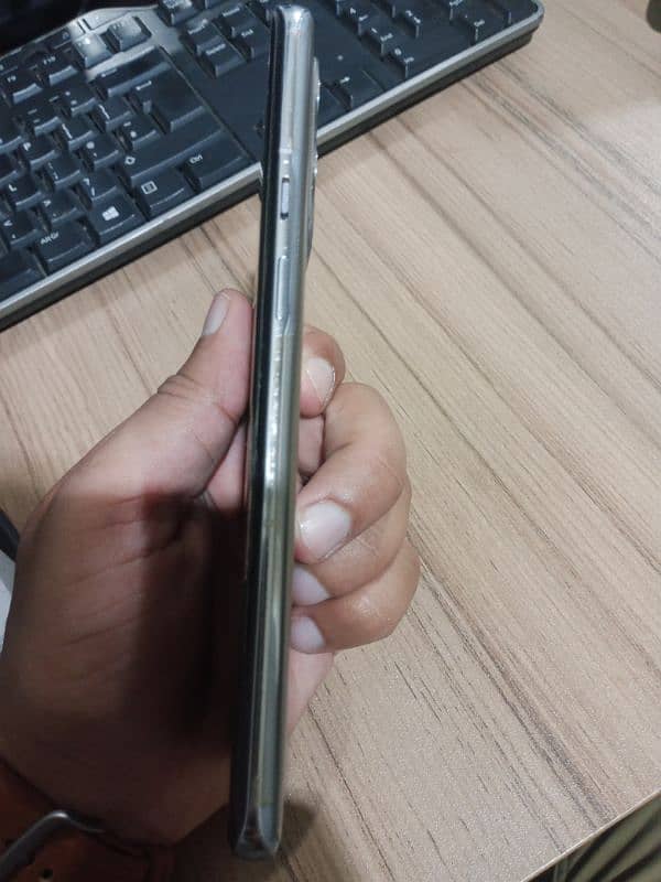 OnePlus 9 pro 12 12/256 single sim pta 3