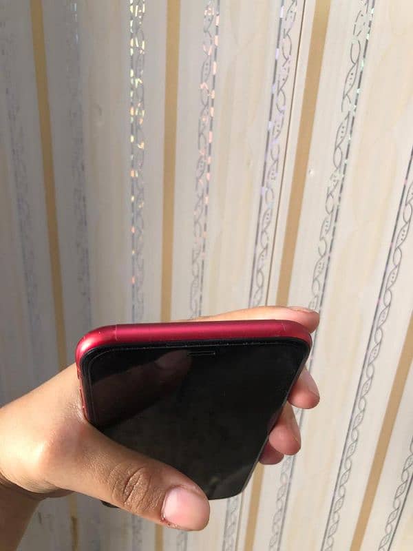 Iphone 11 Dual Pta proved 256gb battery health 97 Condition 10/10 2