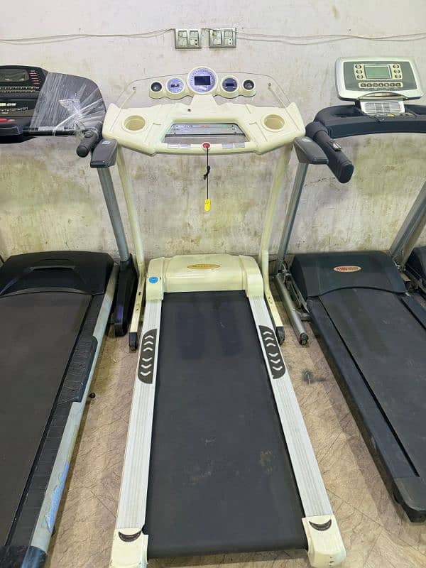 TREADMILL / SPIN BIKE / HOME GYM / ELLIPTICAL / RECUMBENT BIKE/ X BIKE 10