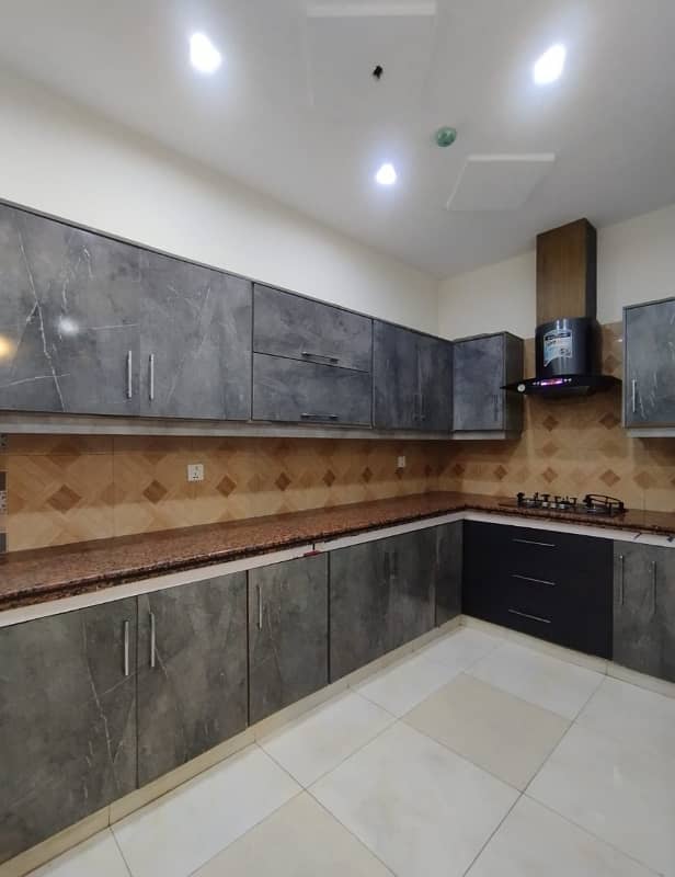 1 Kanal House for Rent in DHA Phase 7 Block R Near Raya Commercial Zone 4